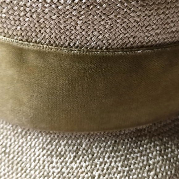 STUNNING VTG "ELIZABETH" RICH'S INC. HAT! - Picture 12 of 16